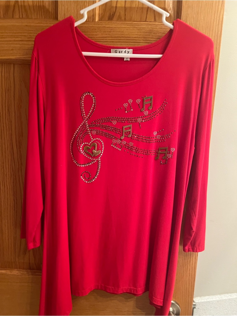 Red Embellished Musical Note Top - Picture 2 of 3